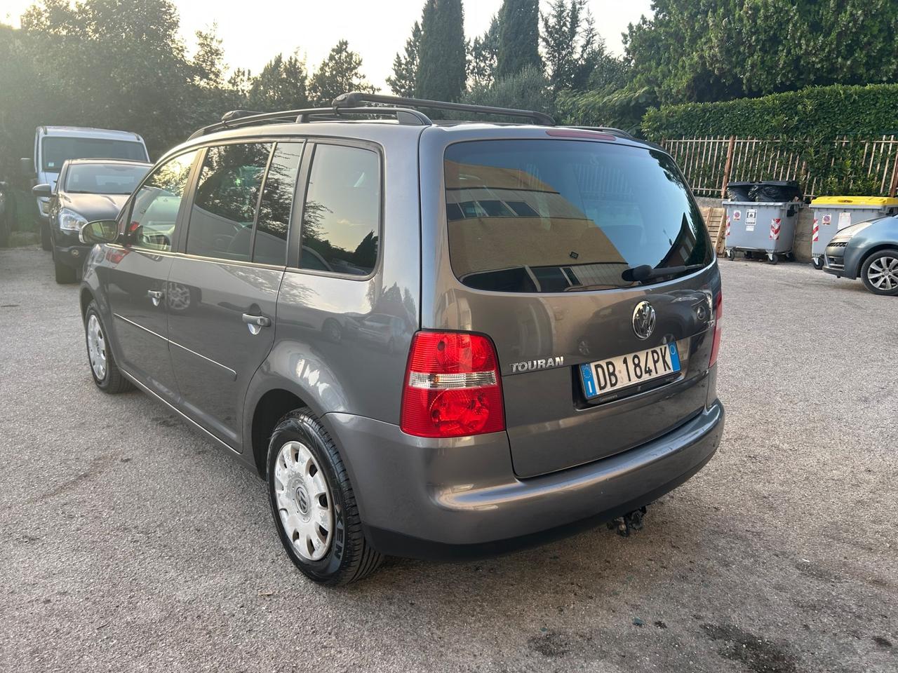 Volkswagen Touran 1.9 TDI 105CV 7 Posti Gancio Traino