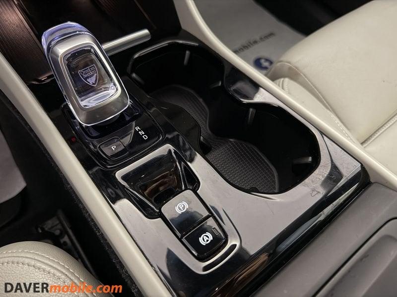 Volvo XC40 XC40 D3 AWD Geartronic Inscription