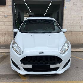 Ford Fiesta 1.5 TDCi 75CV ST-Line