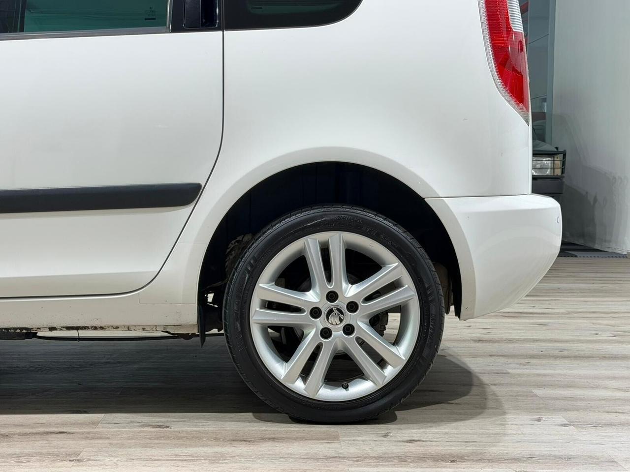 SKODA ROOMSTER 1.6TDI 90cv UNICOPROPRIETARIO