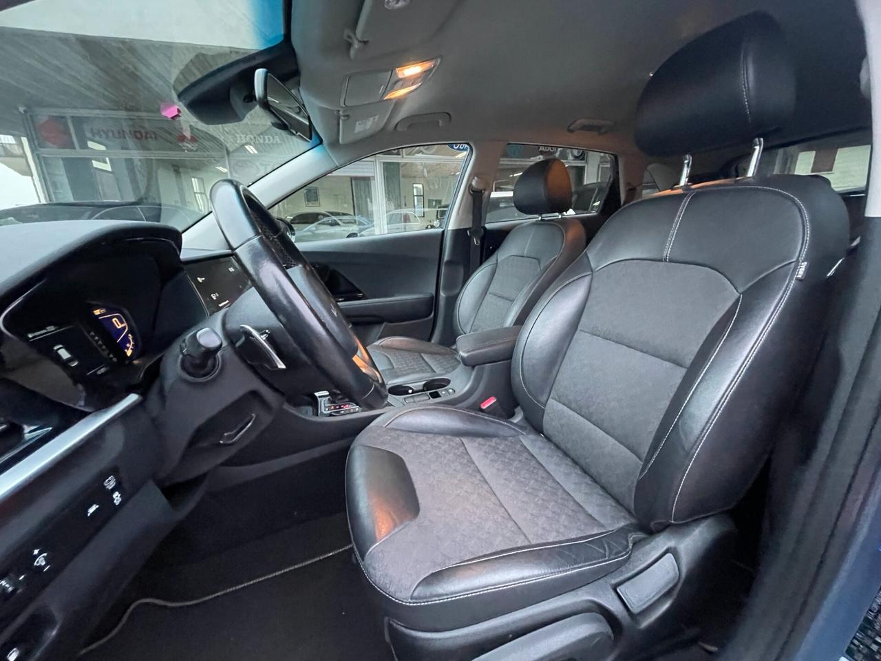 Kia Niro I 2017 1.6 gdi hev Style s/Techno Pack dct