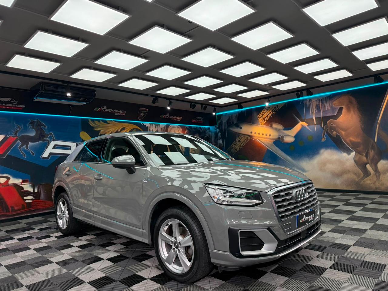 Audi Q2 30 TDI S tronic Identity Black (248)