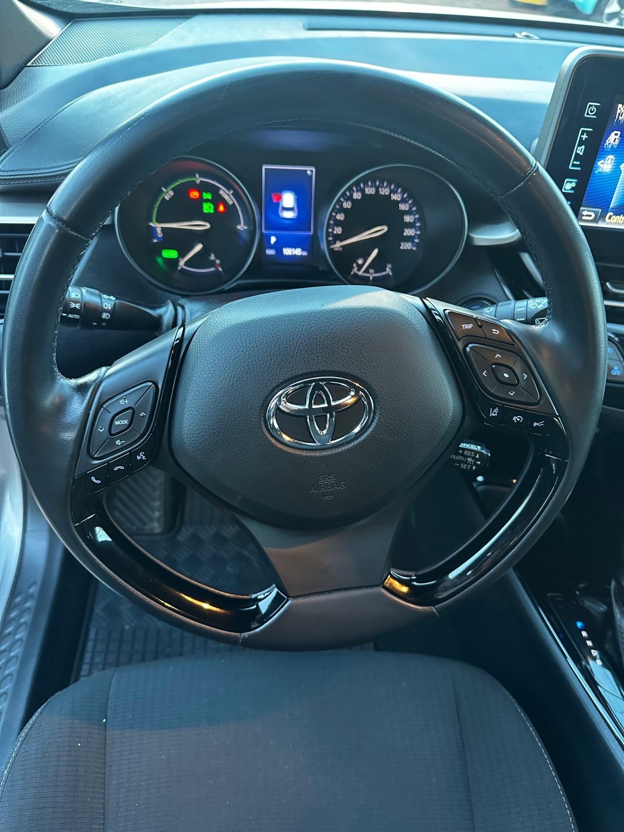 Toyota C-HR 1.8 Hybrid E-CVT Style