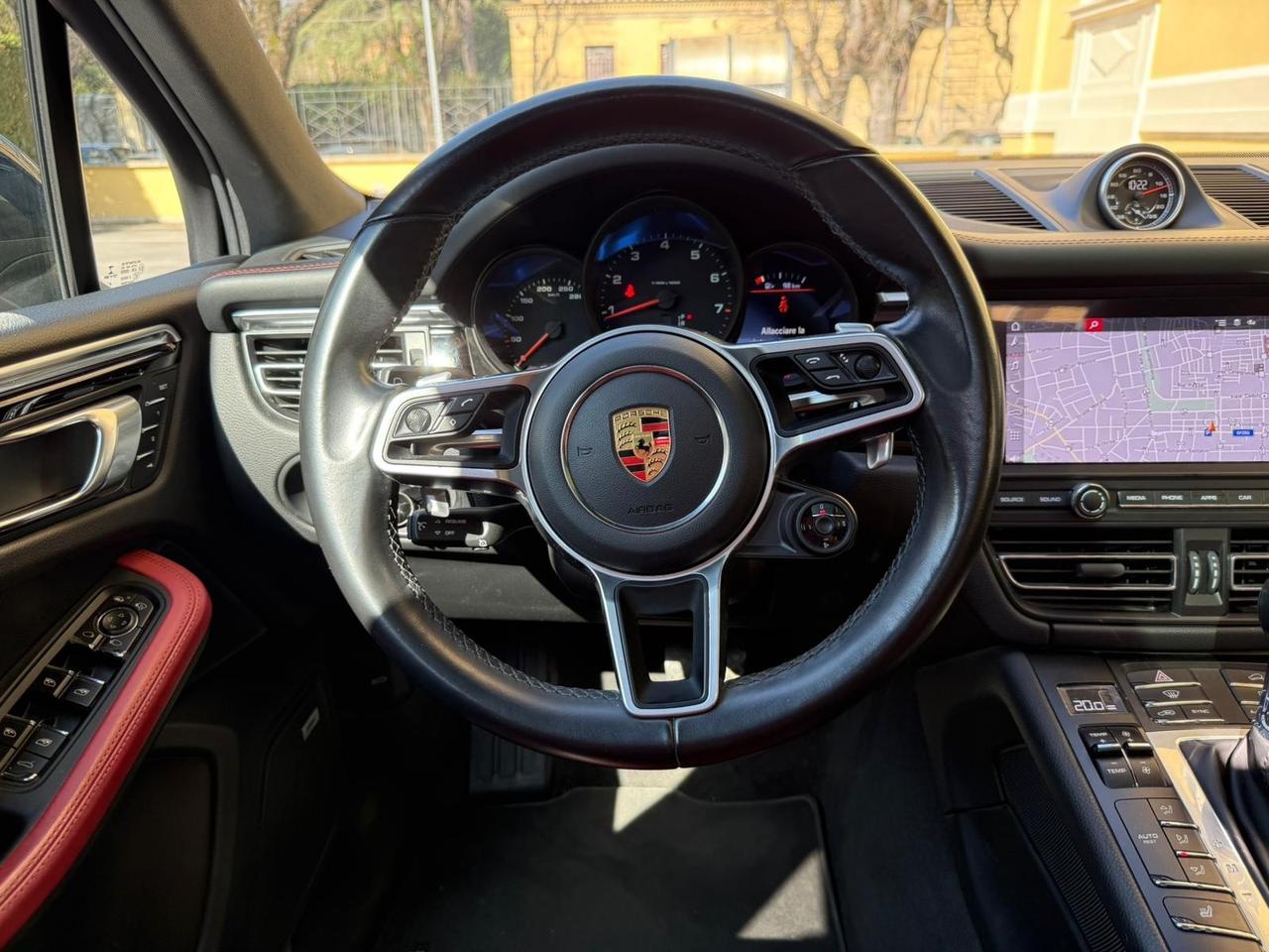 Porsche Macan 2.0 Tetto Pano FULL OPTIONAL IVA ESPOSTA