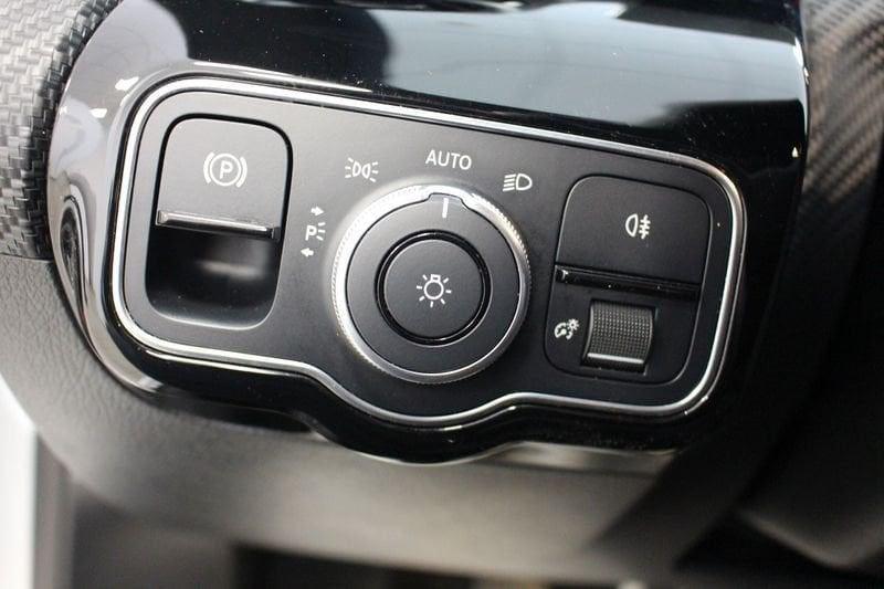 Mercedes-Benz CLA 180 d Business Solution