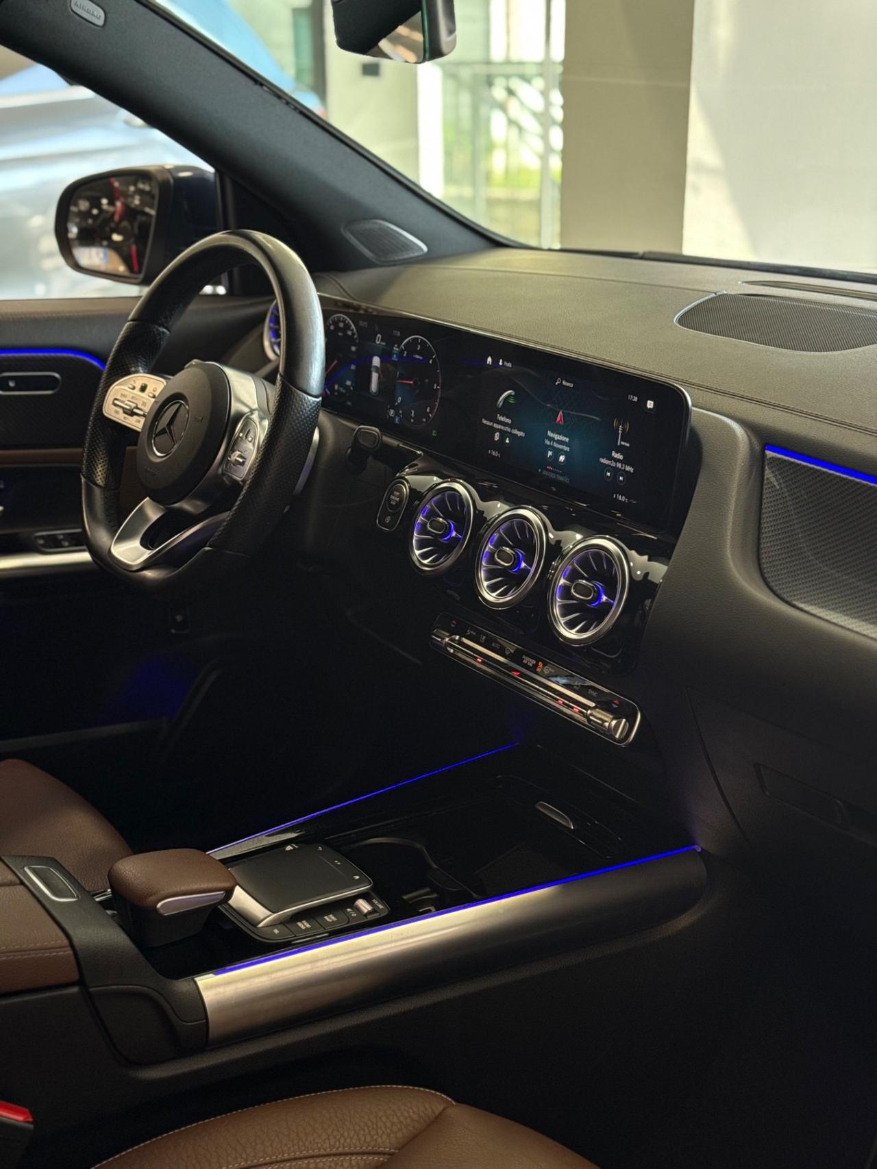 Mercedes-benz GLA 200 d Automatic Premium