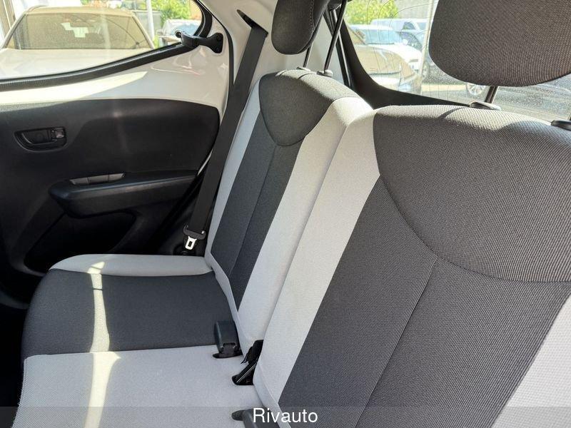 Toyota Aygo Aygo 1.0 VVT-i 69 CV 5 porte x-play
