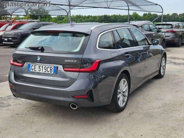 BMW 320 320d Touring xdrive Business Advant. auto - GE319C