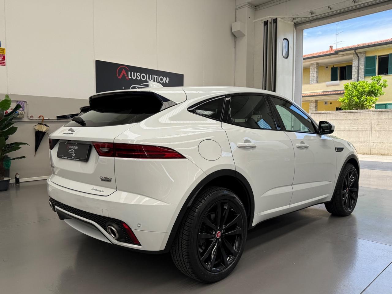 Jaguar E-Pace 2.0D 180 CV AWD R-Dynamic S