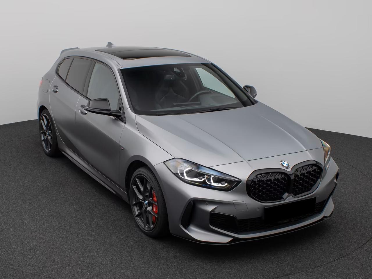Bmw M135 M 135i xDrive SEDILI A GUSCIO PELLE TETTO PANORAMICO