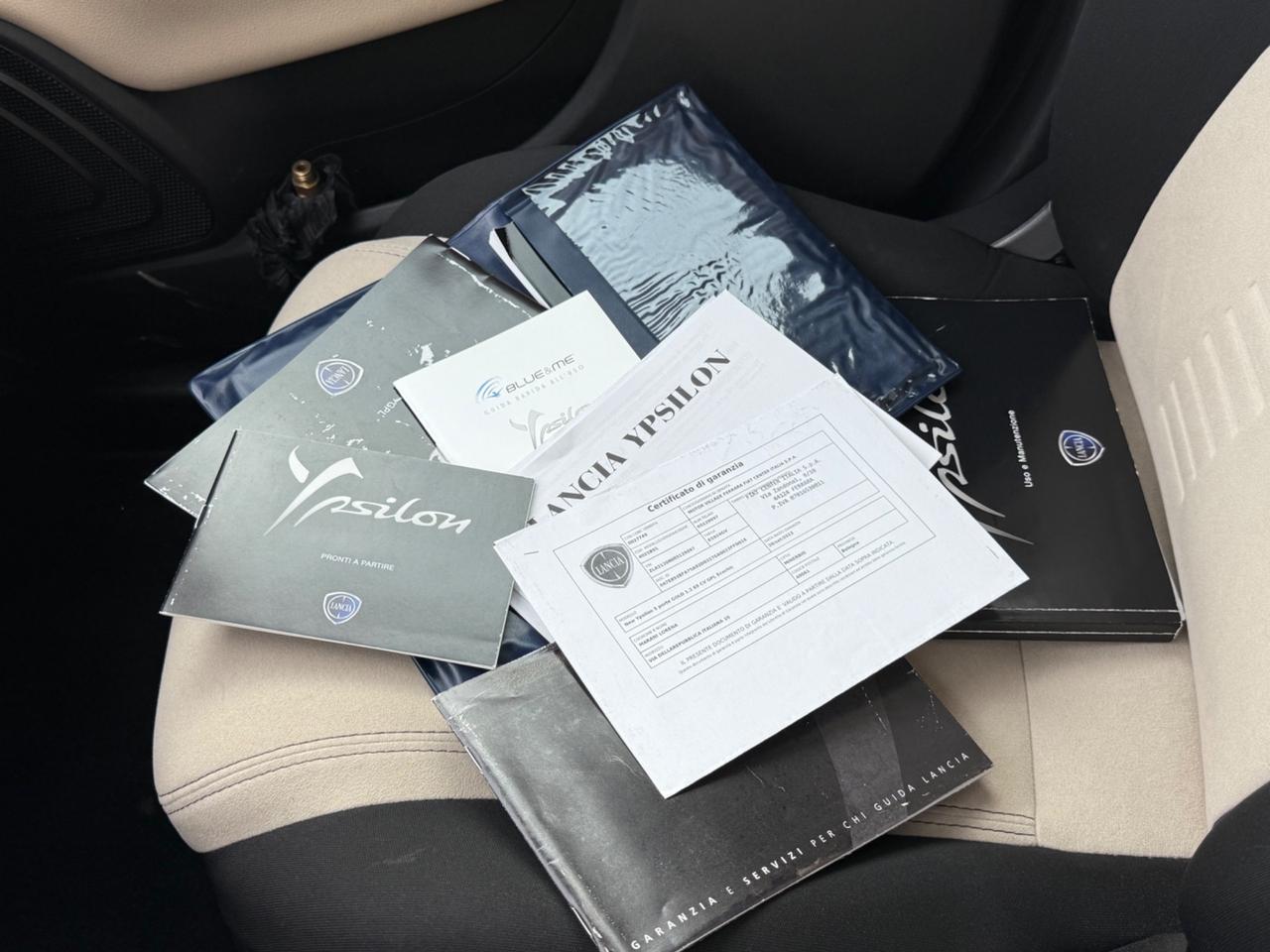 Lancia Ypsilon 1.2 69 CV 5 porte GPL Ecochic Gold