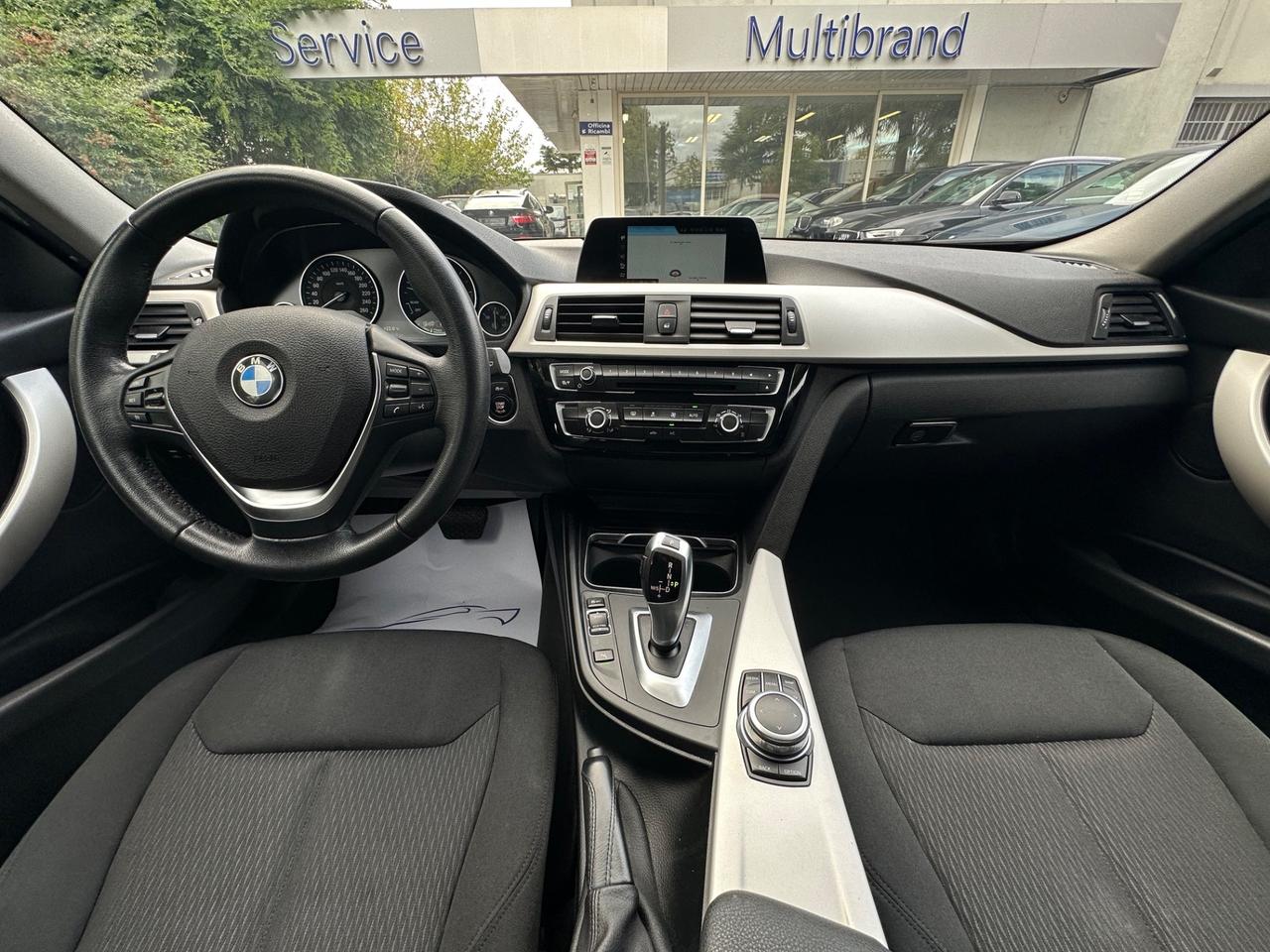 Bmw 318 318d Touring Business Advantage aut.