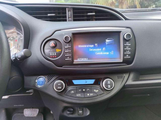 TOYOTA Yaris 1.5 Hybrid 5 porte Trend "Red Edition"