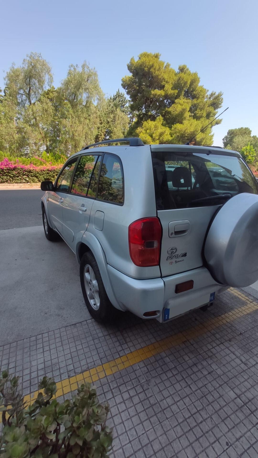Toyota RAV 4 RAV4 2.0 Tdi D-4D cat 5 porte