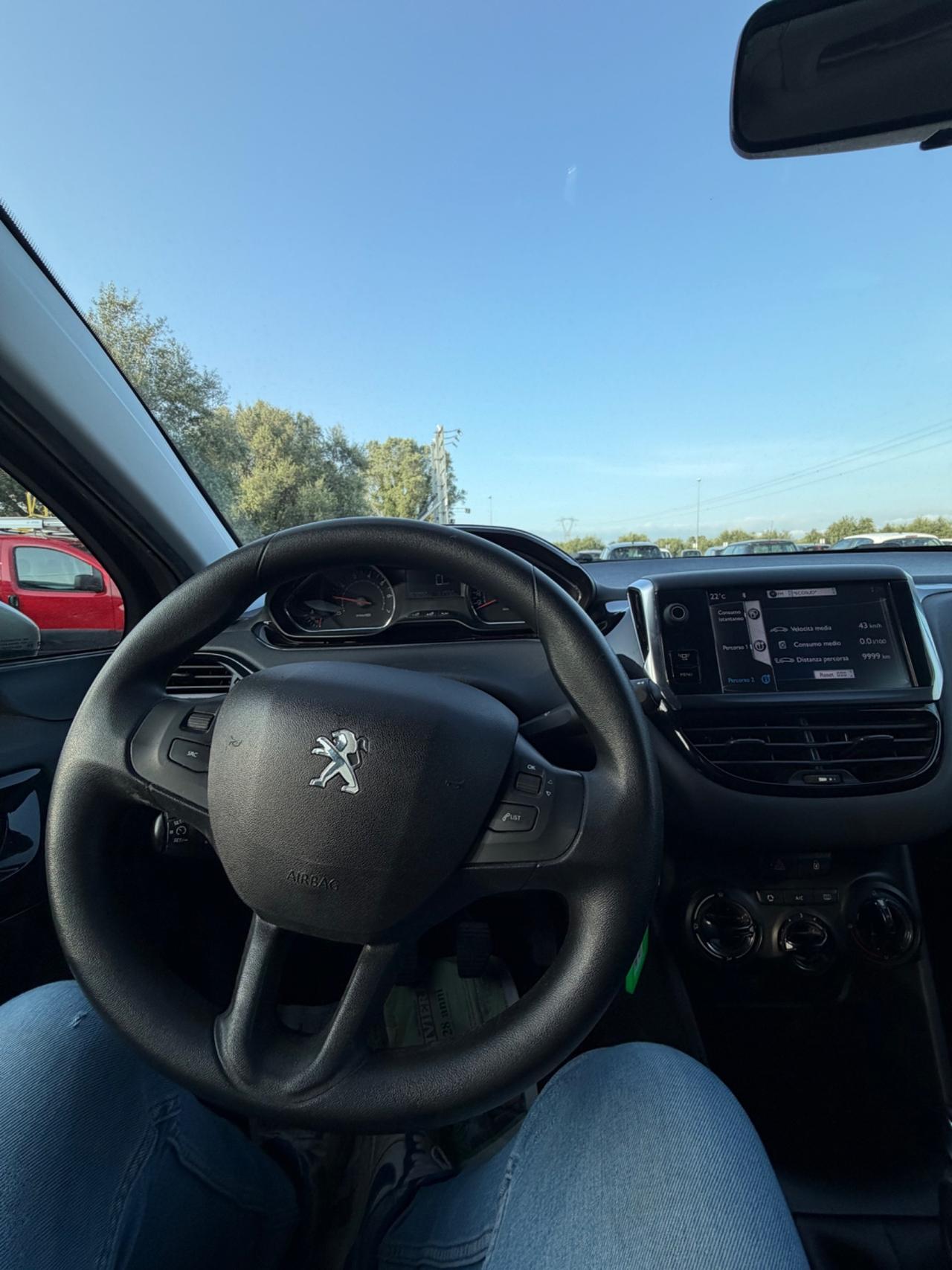 Peugeot 208 1.2 VTi 82 CV 5 porte Allure