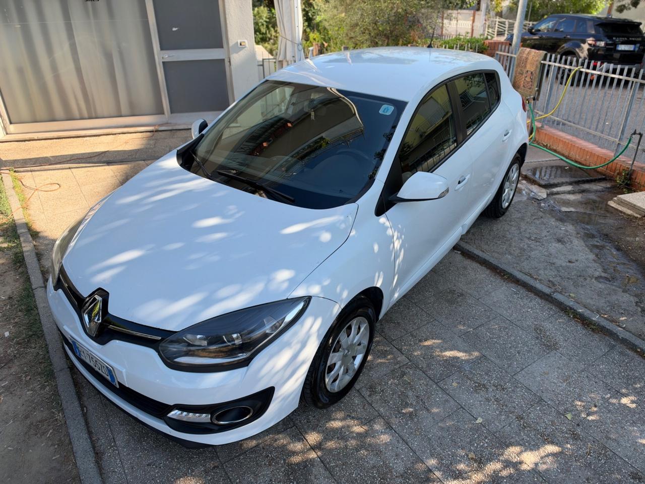 Renault Megane Mégane 1.5 dCi 110CV Wave Autocarro
