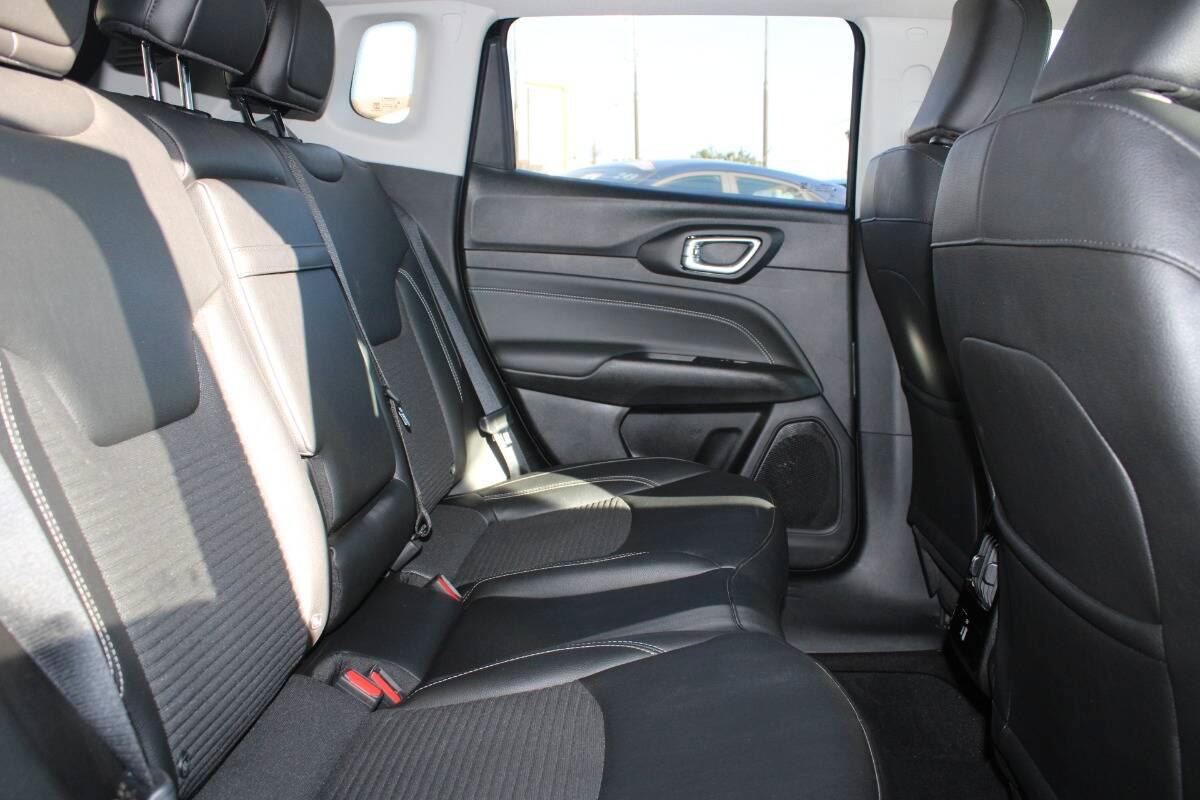 Jeep Compass 1.6 mjt Limited 130cv Con CARPLAY & TELECAMERA