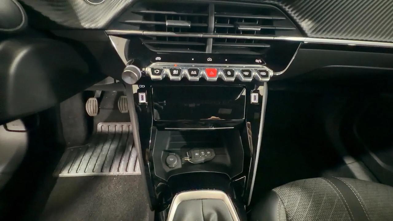 Peugeot 2008 PureTech 100cv Allure '24