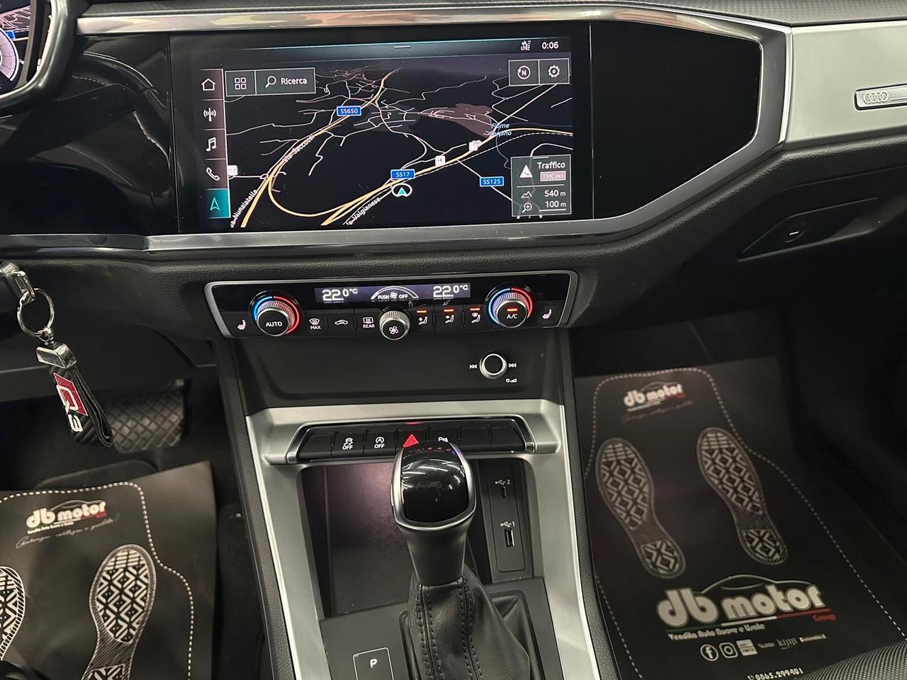 Audi Q3 2.0 TDI 150 CV quattro S tronic S-Line