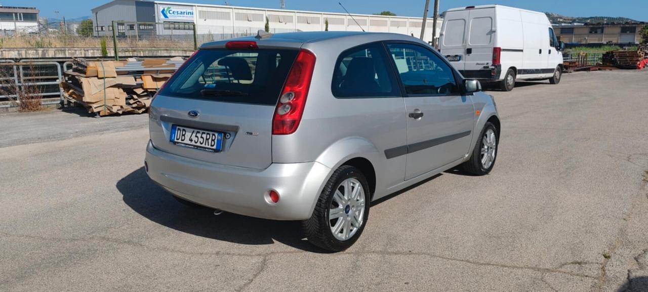 Ford Fiesta 1.4 TDCi 3p. Titanium