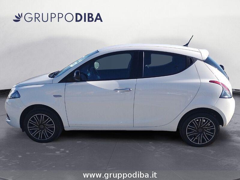 Lancia Ypsilon III 2021 1.0 firefly hybrid Silver s&s 70cv 5p.ti