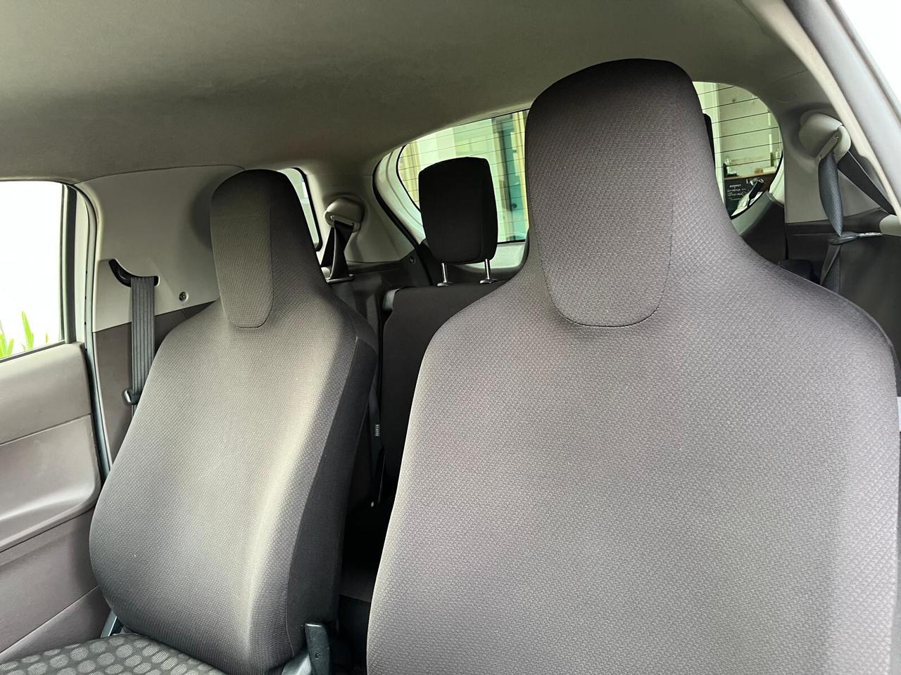 Toyota iQ 1.0