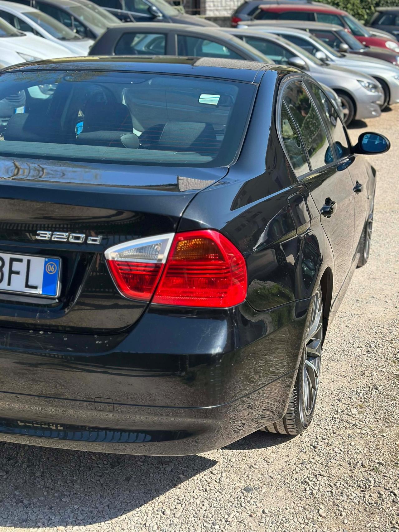 Bmw 320d FUTURA KMCERT GARANZ UNICOPR