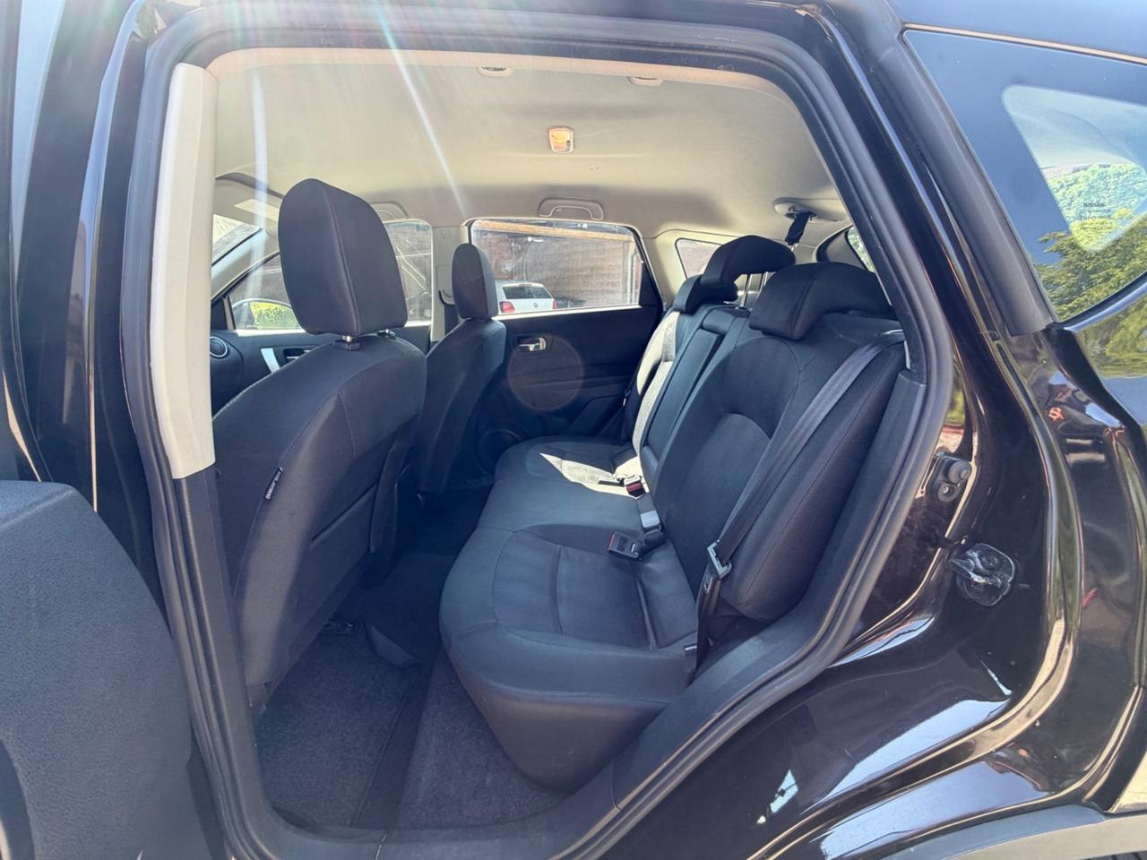 Nissan Qashqai 2.0 dCi DPF Tekna