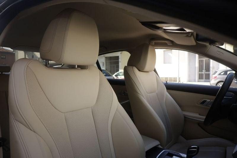 BMW Serie 3 BMW Serie 3 330e xDrive Luxury aut. IVA ESPOSTA Unicoproprietario