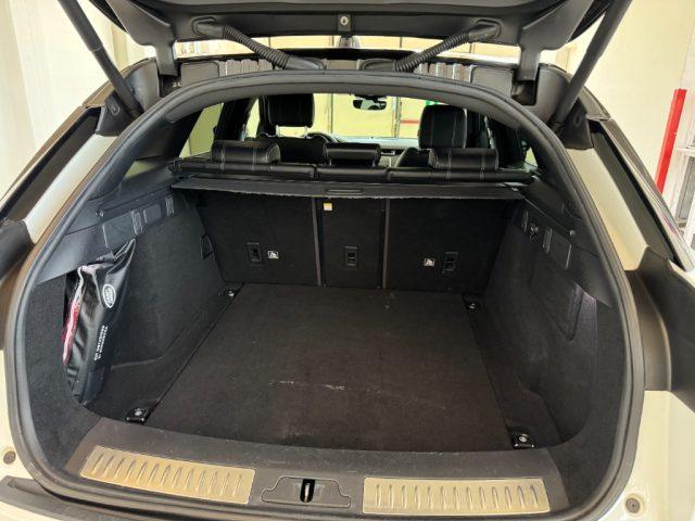 LAND ROVER Range Rover Velar 2.0D I4 240 CV R-Dynamic