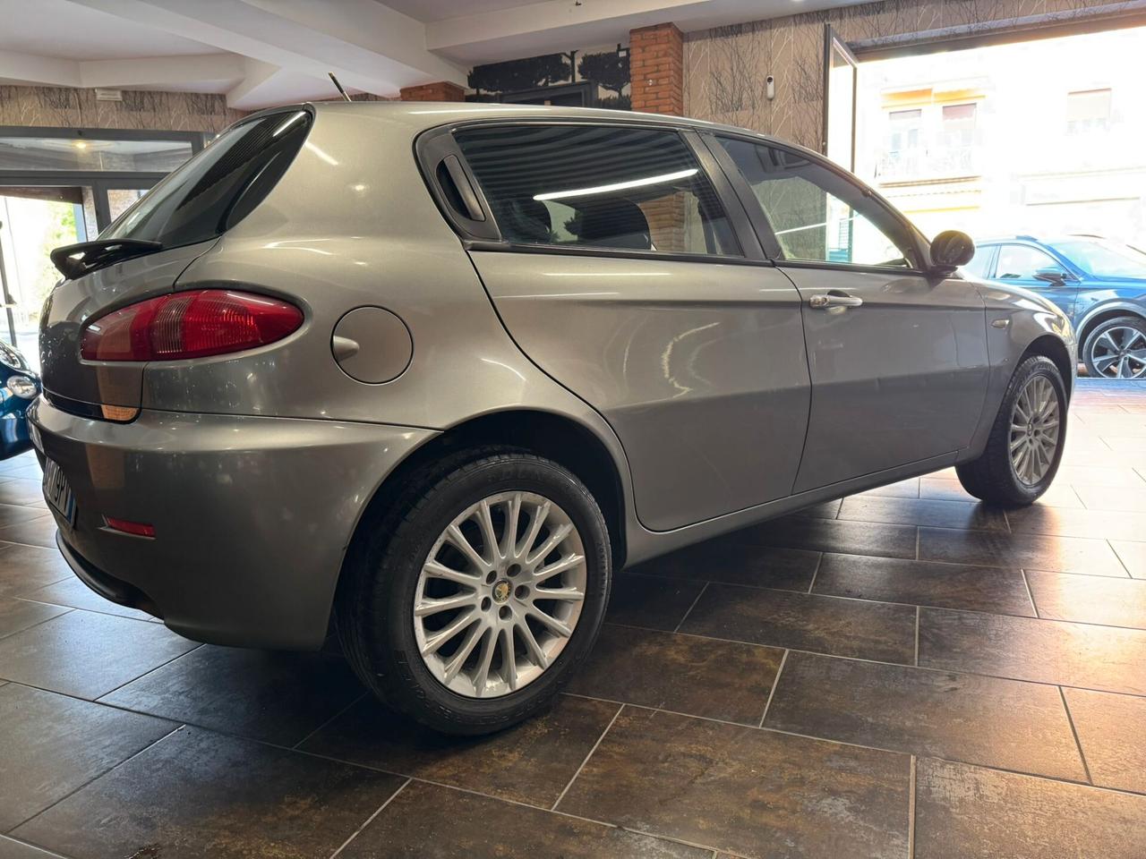 Alfa Romeo 147 1.6 16V TS 5 porte Exclusive