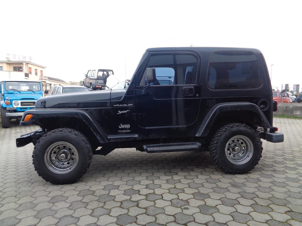 Jeep Wrangler 2.5 cat Sport
