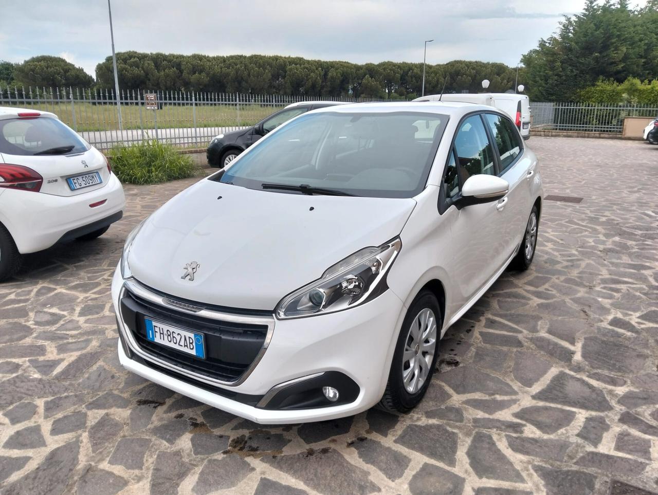 Peugeot 208 BlueHDi 75 5 porte Active
