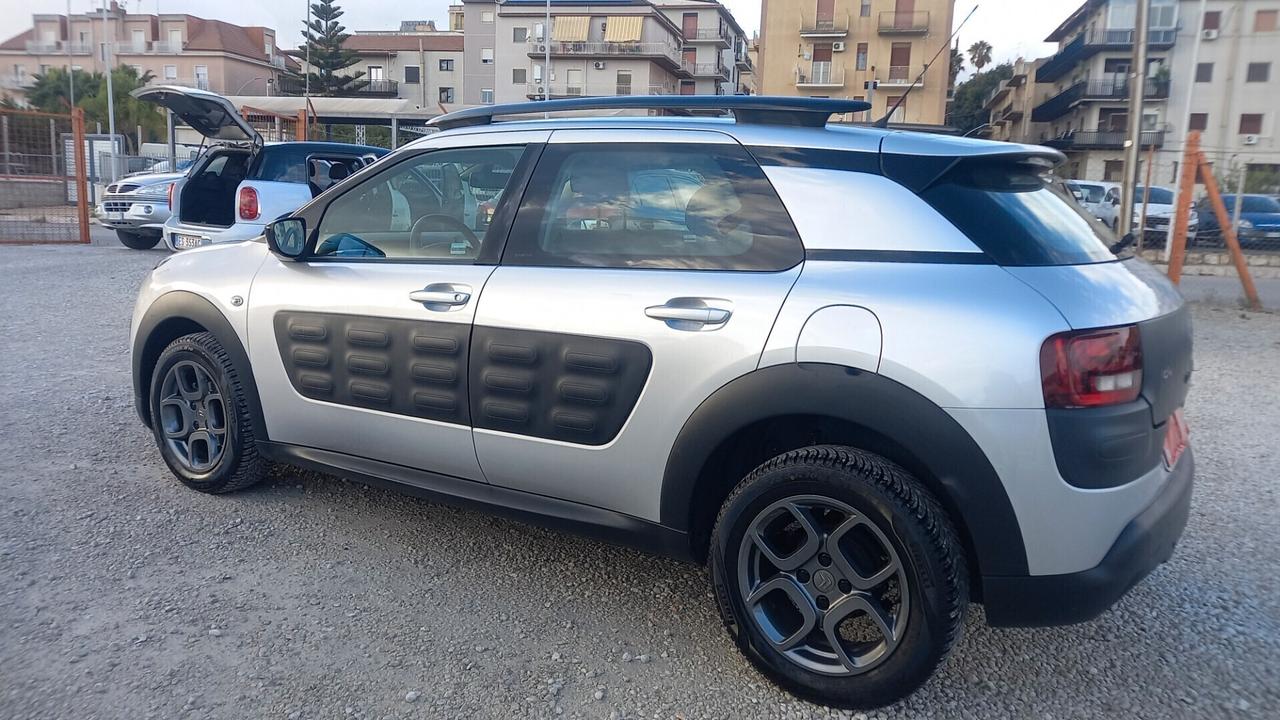 Citroen C4 Cactus BlueHDi 100 S&S ETG6 Shine