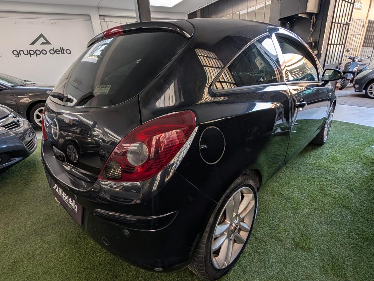 Opel Corsa 1.2 Sport GARANZIA 12 MESI
