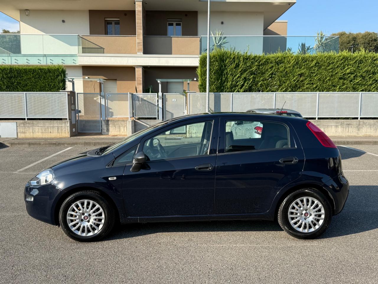 Fiat Punto 1.3 MJT II S&S 95 CV 5 porte Street
