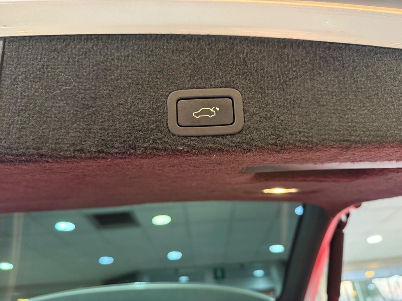 Volvo XC 60 2.0 d4 Momentum 181cv geartronic