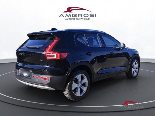 VOLVO XC40 D3 Business Plus - AUTOCARRO N1