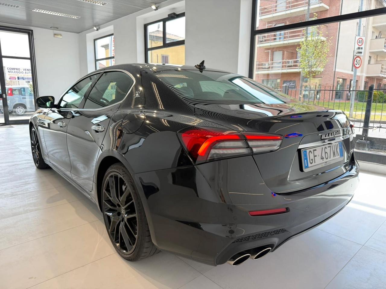 Maserati Ghibli V6 Diesel 275 CV Gransport