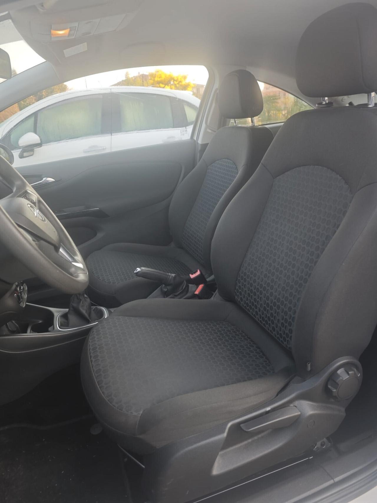 Opel Corsa 1.3 CDTI Coupé