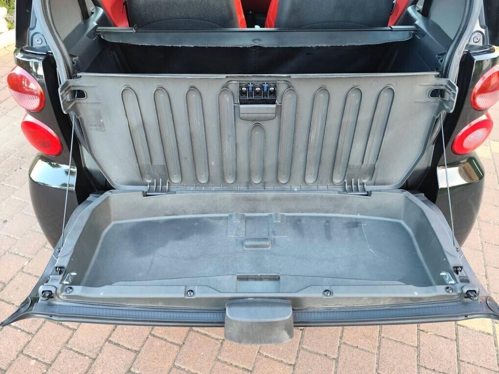 Smart ForTwo 1000 52 kW coupé pure