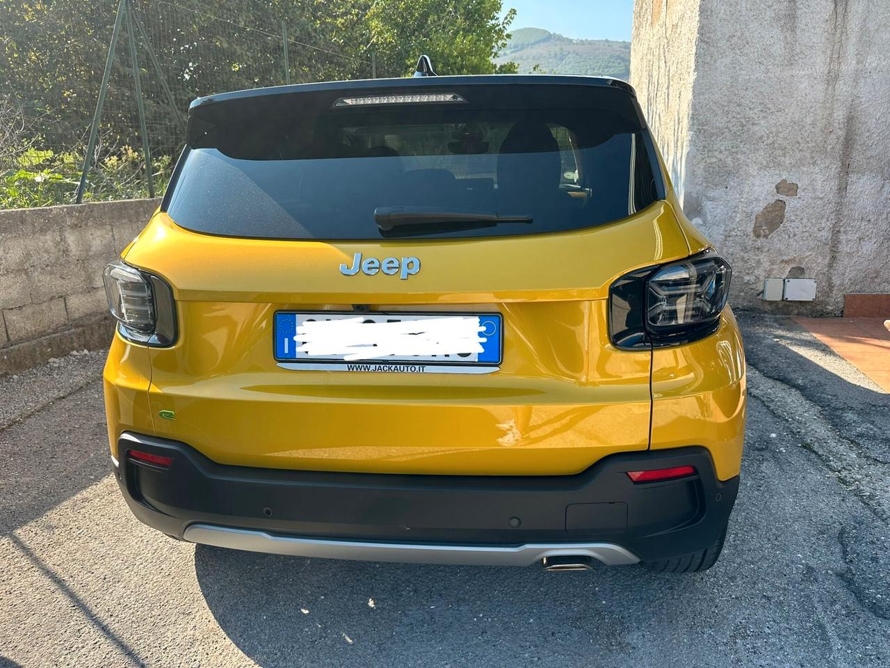 Jeep Avenger 1.2 Turbo 100 CV MHEV Summit