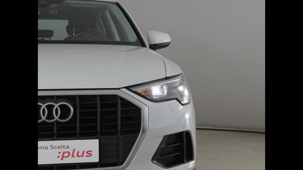 AUDI Q3 II 2018 - Q3 35 2.0 tdi Business s-tronic