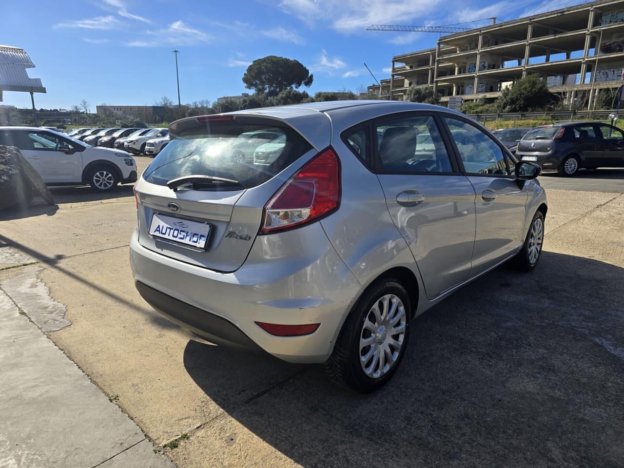 Ford Fiesta 1.5 TDCi 75CV 5 porte Business