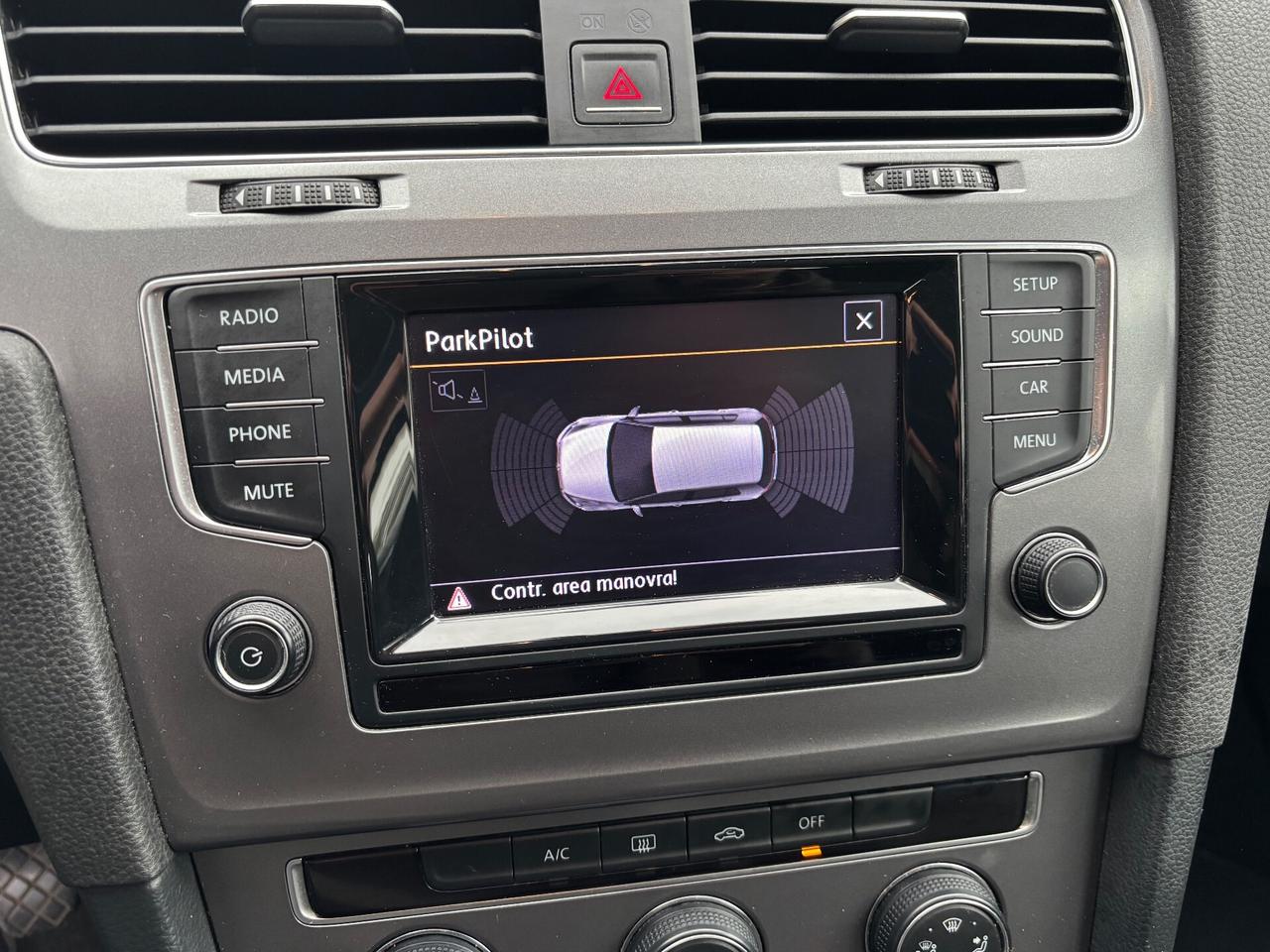 Volkswagen Golf 1.6 TDI 5p. Comfortline OK Neopatentati