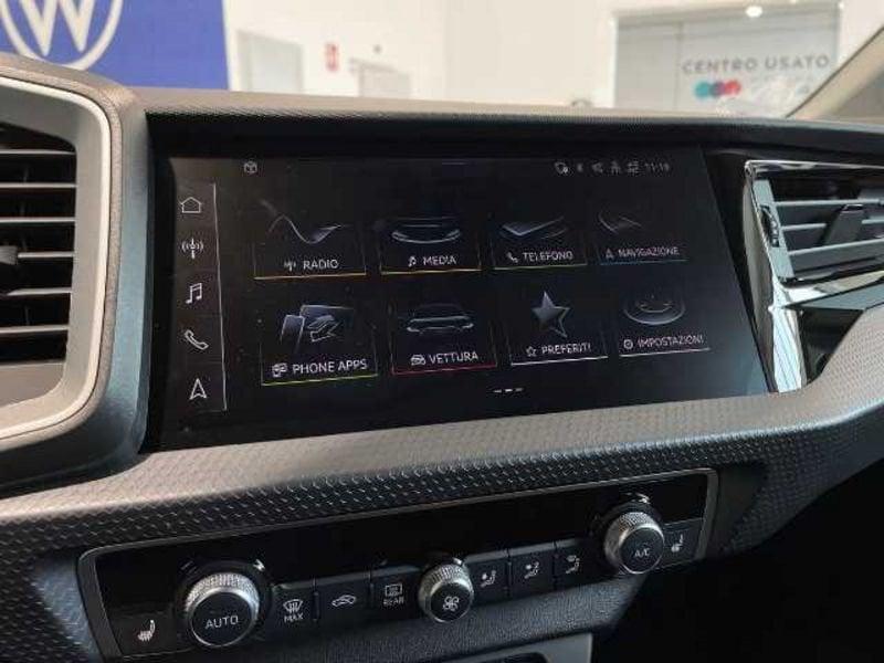 Audi A1 II 2019 Sportback 30 1.0 tfsi Business 116cv s-tronic