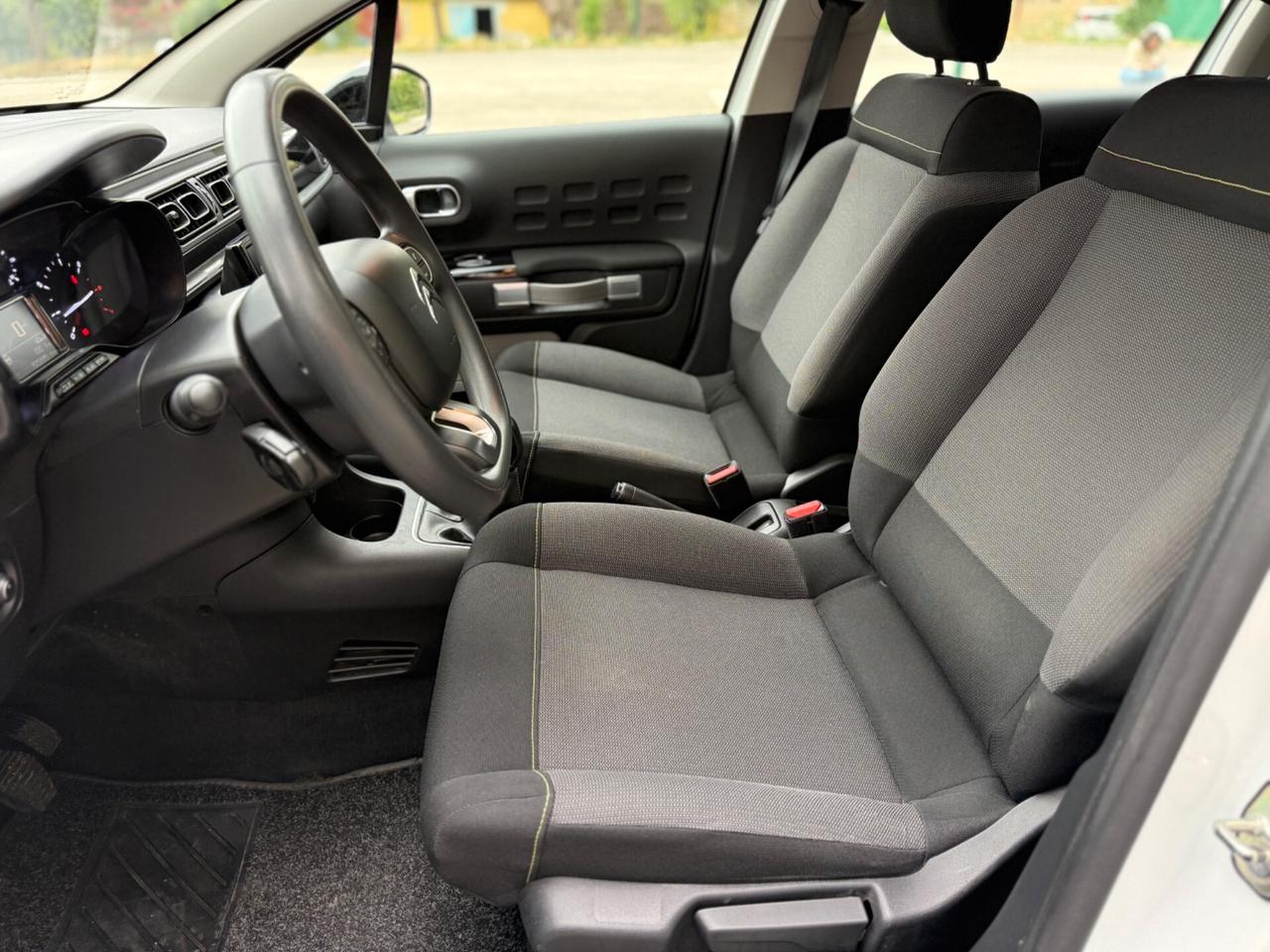 CITROËN C3 2022 PureTech 1.2 83cv Shine
