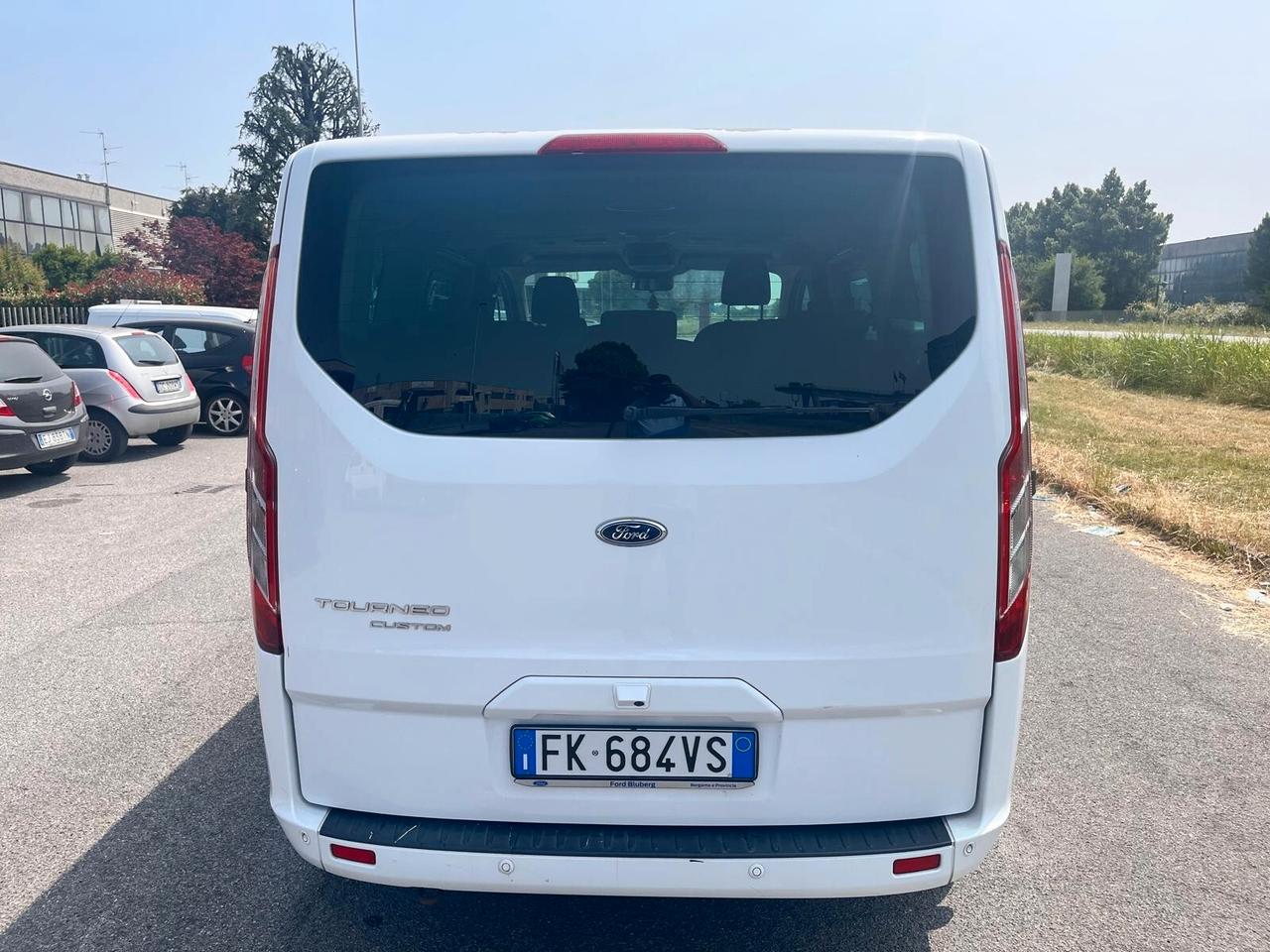 Ford Tourneo Custom Tourneo Custom 310 2.0 TDCi 130CV PC Titanium