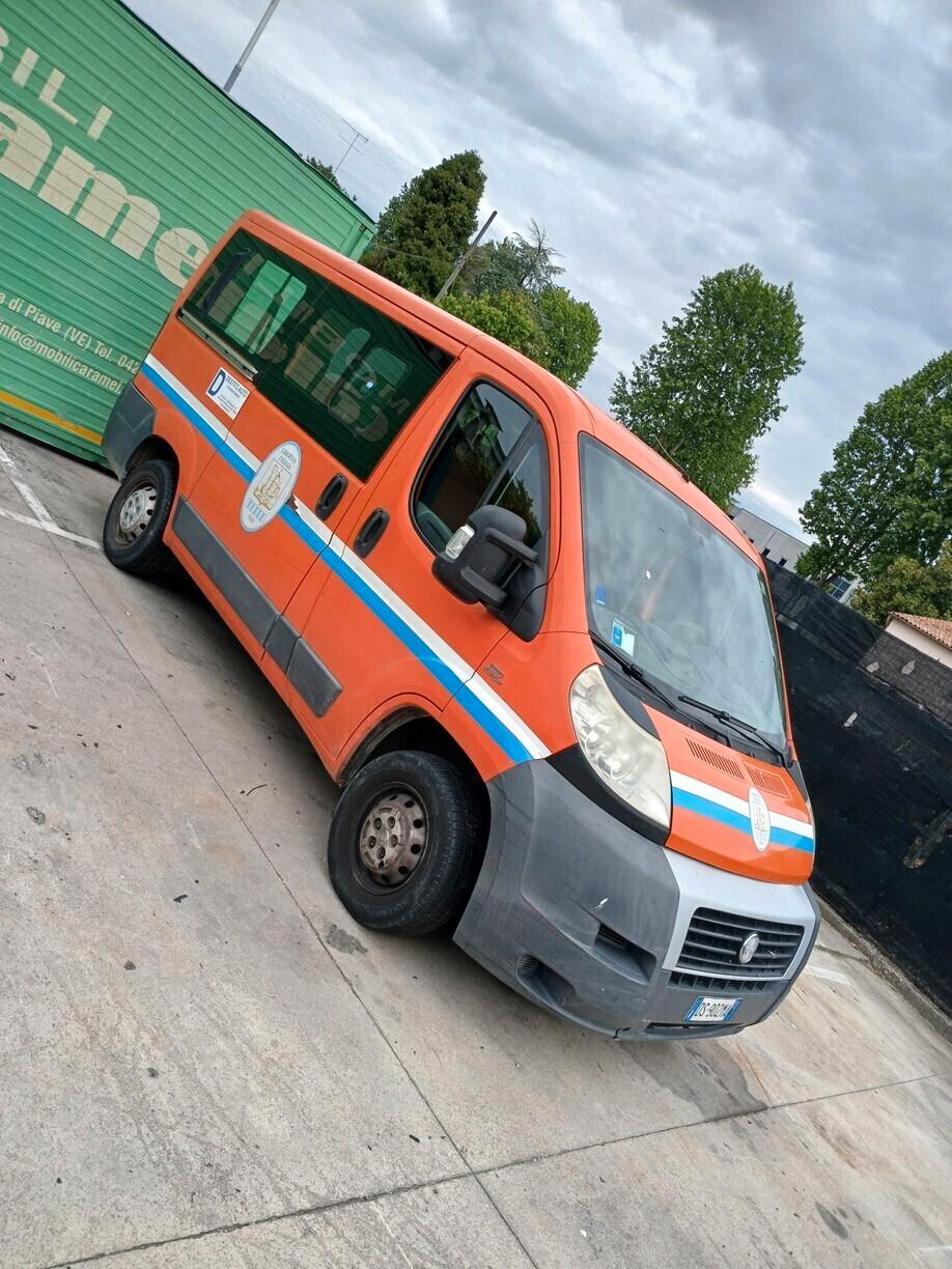 Fiat Ducato 120. 2.3 MJT PM-TM Panorama 9 POSTI model 2009 MOTORE ROTTO !!!!