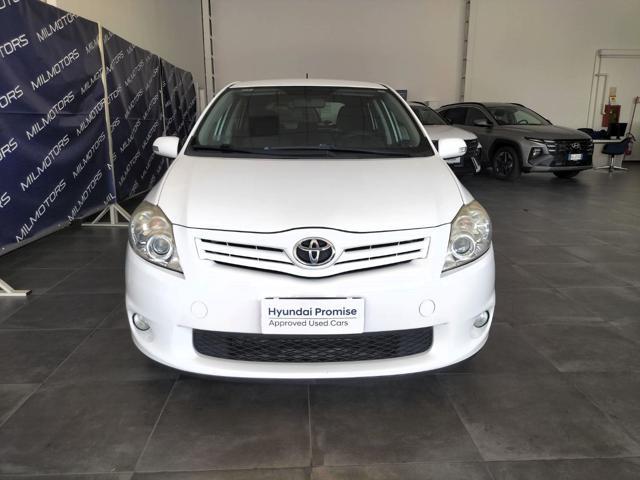 TOYOTA Auris 1.4 D-4D 5 porte